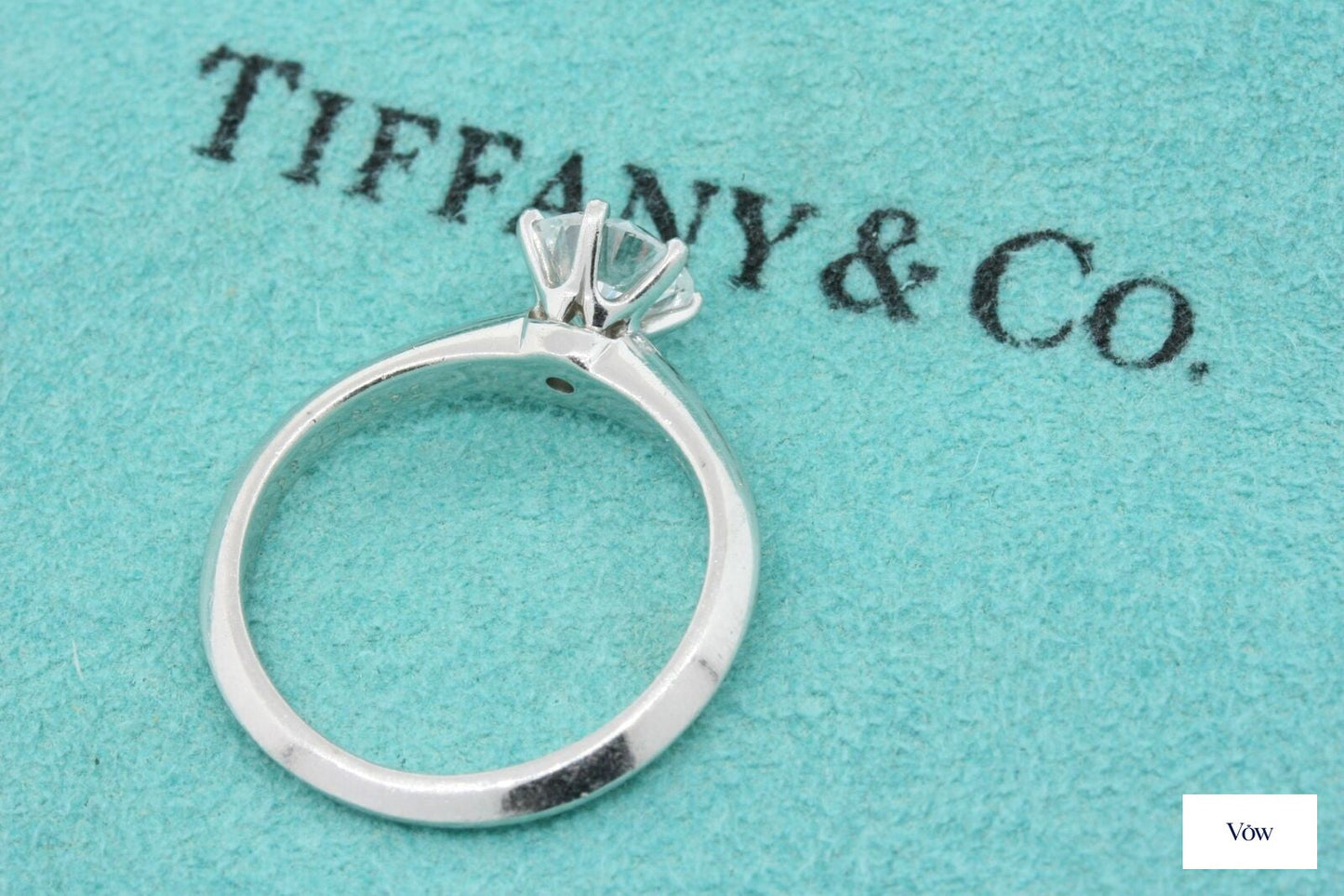 Tiffany & Co. Round Solitaire — 0.84ct E VS1 Platinum — Authentic Pre-Owned