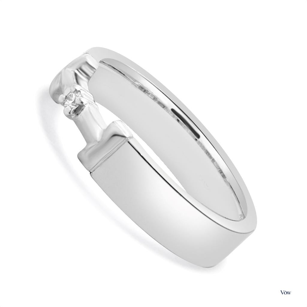 Tiffany & Co. True Diamond Link Ring — 0.02ct Round, White Gold — Authentic Pre-Owned