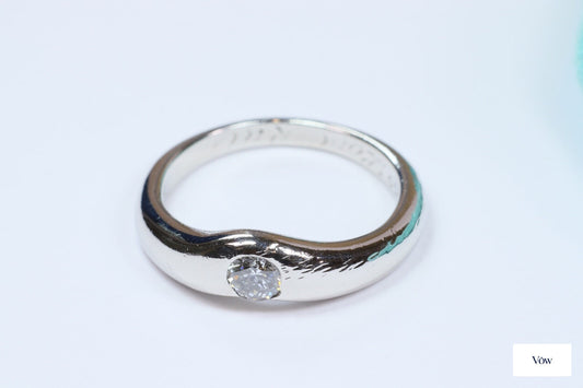 Tiffany & Co. Elsa Peretti Curved Band — 0.18ct Diamond, Platinum — Authentic Pre-Owned