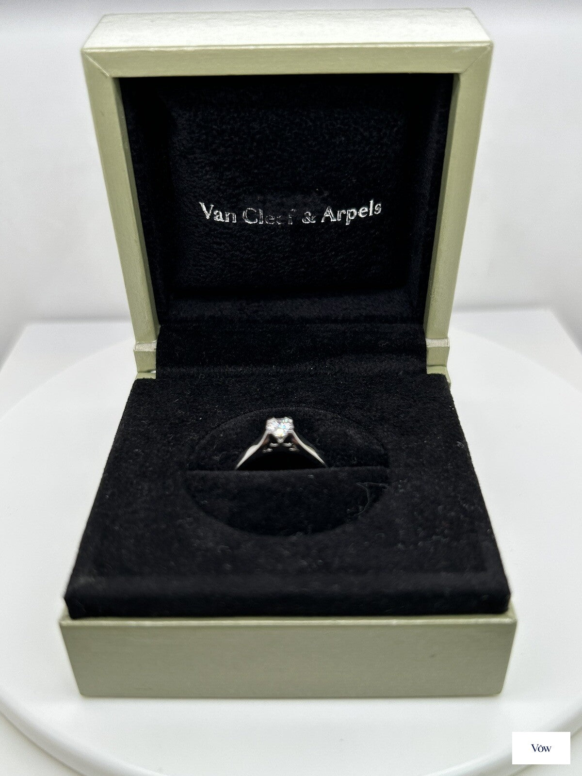 Van Cleef & Arpels Round Diamond Ring — 0.30ct, Platinum — Authentic Pre-Owned