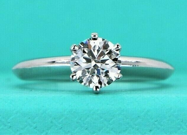 0.90ct Round Brilliant Diamond Engagement Ring — GIA Certified, Platinum