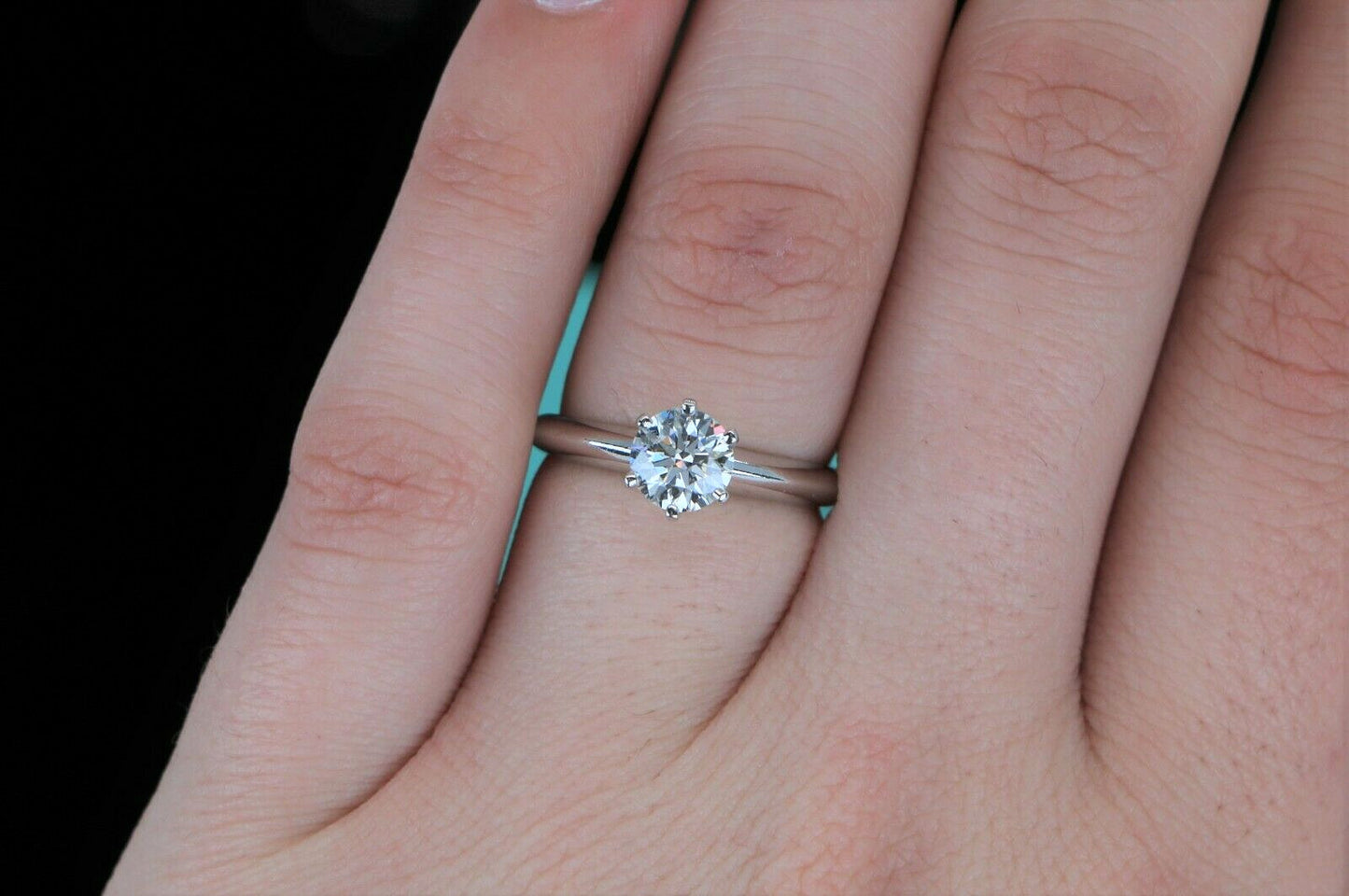 0.90ct Round Brilliant Diamond Engagement Ring — GIA Certified, Platinum