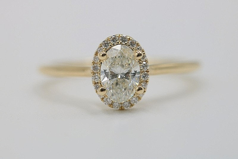 0.91ct Oval Brilliant Diamond Halo Engagement Ring — GIA Certified, 14k Yellow Gold